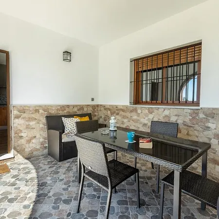 La Casa Luz Alltarifa Bolonia Esterno foto